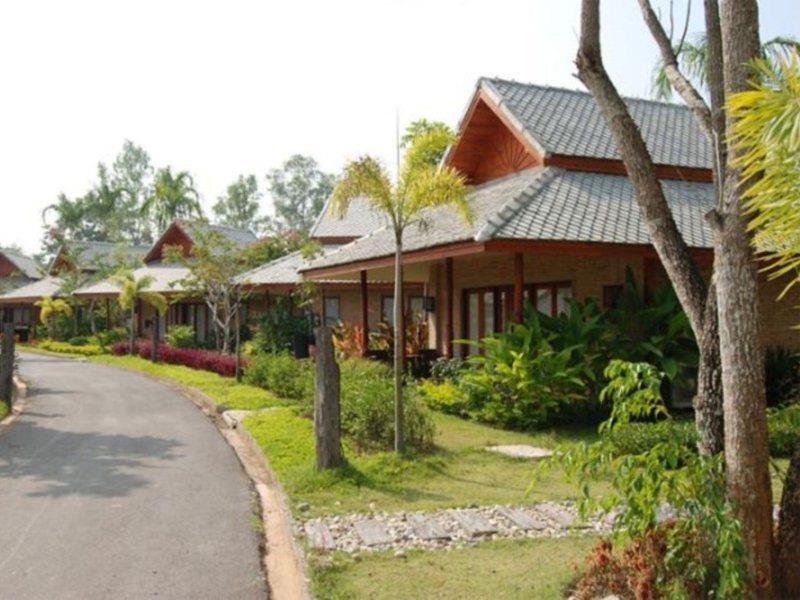 Phowadol Resort And Spa Chiang Rai Exterior photo